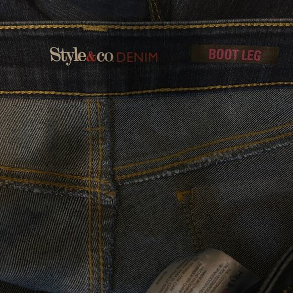 Style & Co Women Jeans 18 Blue Boot Leg Dark Wash Cowgirl Western Denim Comfy - Picture 2 of 11
